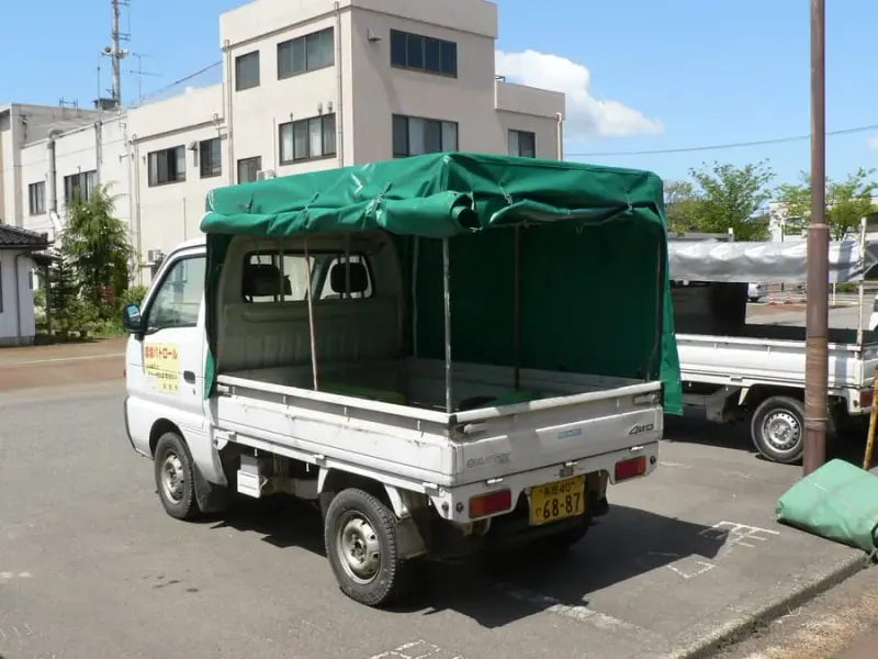 トラックシートの施工写真