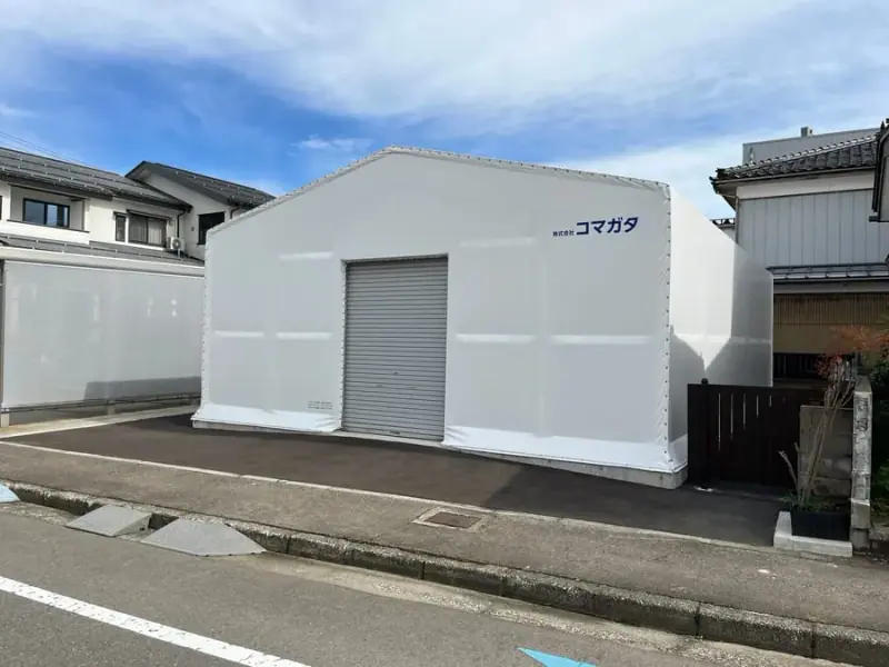 テント倉庫の施工写真